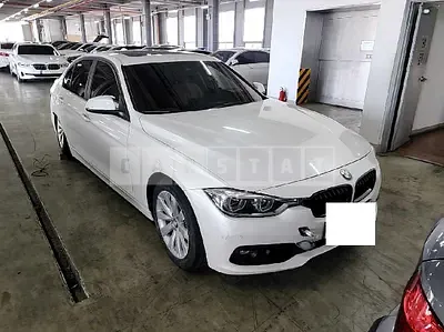 Photo 1 of 17: 2018 BMW 320d, VIN WBA8C510XJA074265 — Korean insurance auction