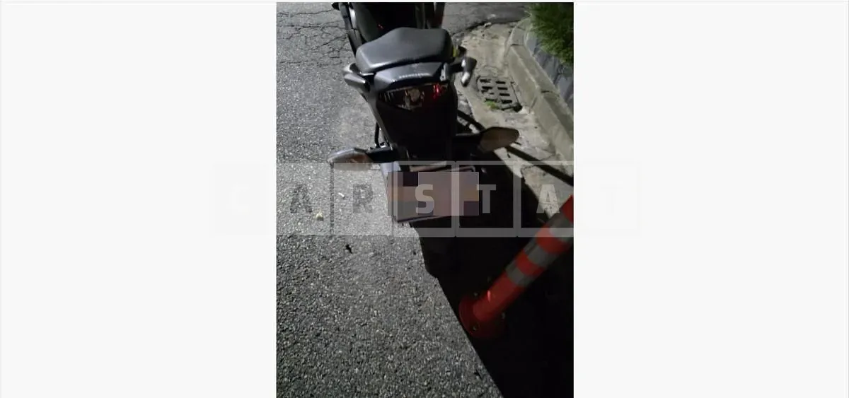 Photo 3 of 3: 2016 Honda (Two-Wheel) CBR125R — Korean insurance auction