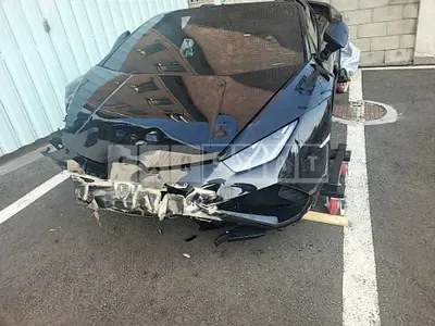Photo 1 of 21: 2021 Lamborghini Huracan Evo Spyder, VIN ZHWET5ZFXMLA17520 — Korean insurance auction