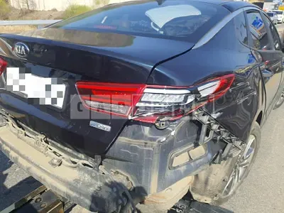 Photo 1 of 16: 2017 Kia K5 2.0 (Hybrid), VIN KNAGW41EBJA014585 — Korean insurance auction
