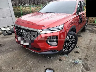 Photo 1 of 26: 2019 Hyundai Santa Fe 2.0 (TM) (2019. 5. 15-), VIN KMHS381BBLU207243 — Korean insurance auction