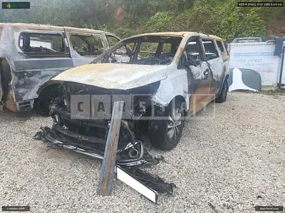 Photo 1 of 8: 2016 Kia Carnival, VIN KNAMB81ABGS207400 — Korean insurance auction