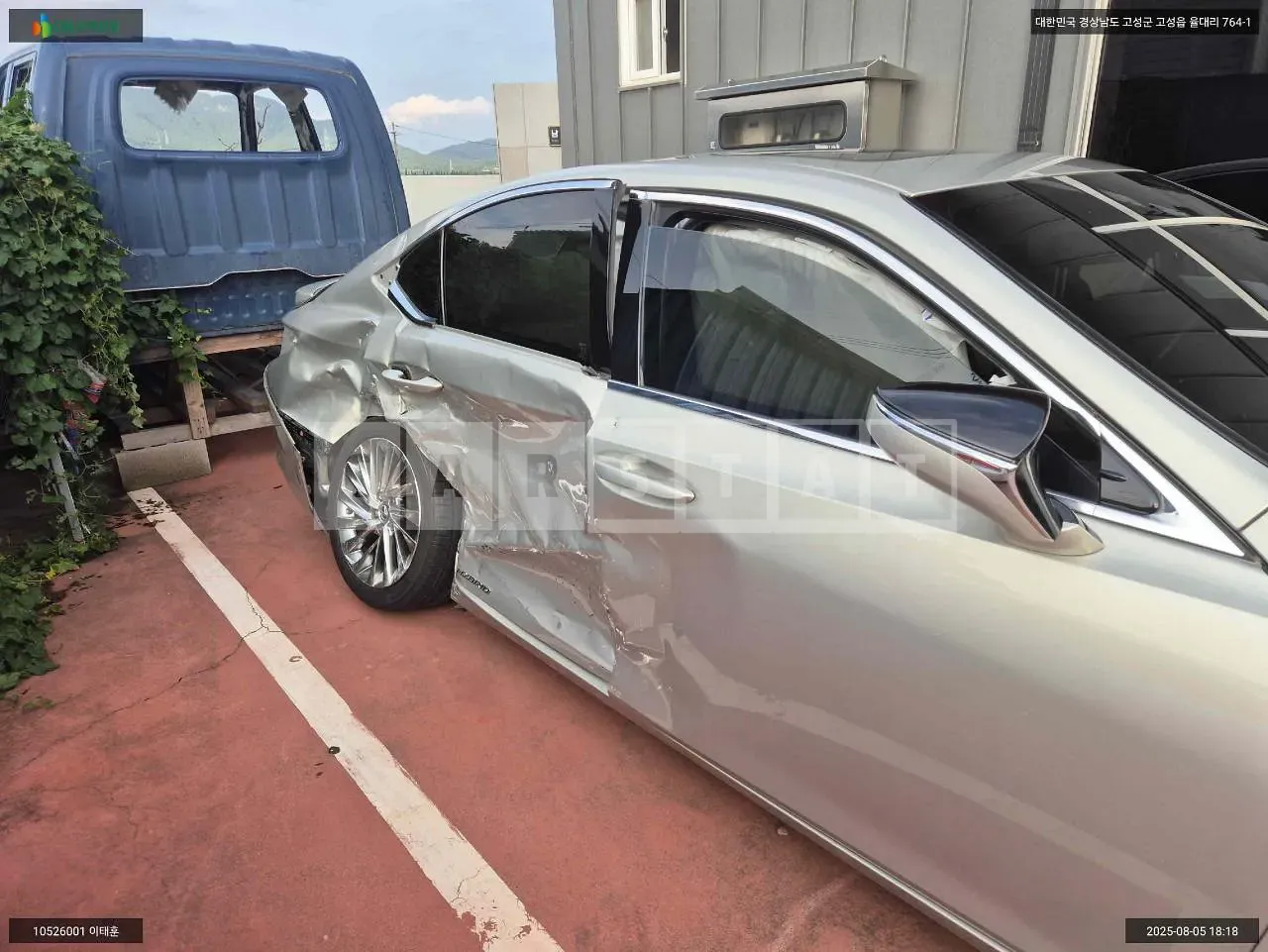 Photo 2 of 21: 2019 Lexus ES300h, VIN JTHB21B10K2055178 — Korean insurance auction