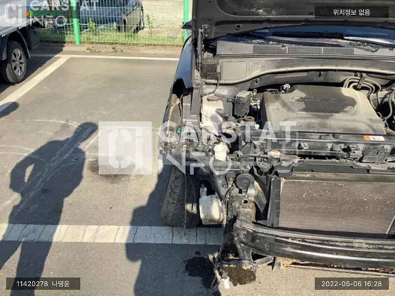 Photo 2 of 16: 2015 Hyundai Santa Fe, VIN KMHSW81UDFU478654 — Korean insurance auction