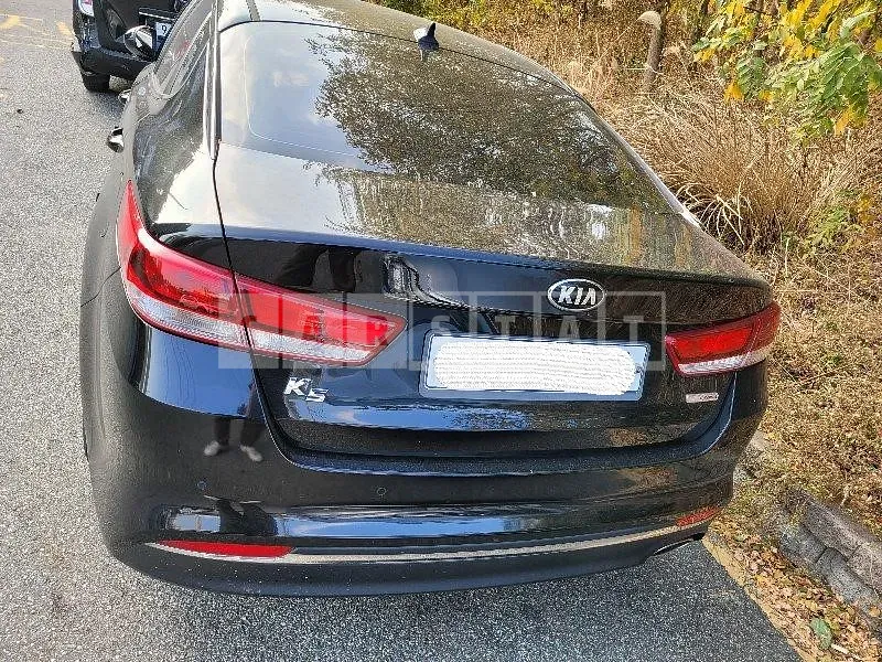 Photo 2 of 25: 2016 Kia K5, VIN KNAGS415GGA006953 — Korean insurance auction