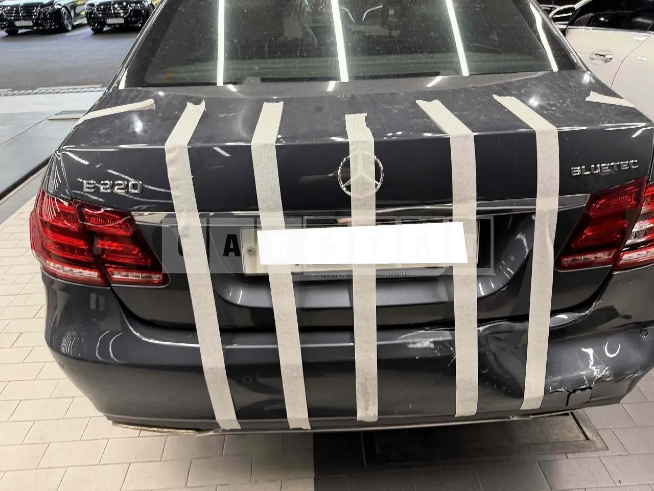 Photo 2 of 9: 2016 Mercedes-Benz E220 BlueTec, VIN WDDHF0AB2GB298458 — Korean insurance auction