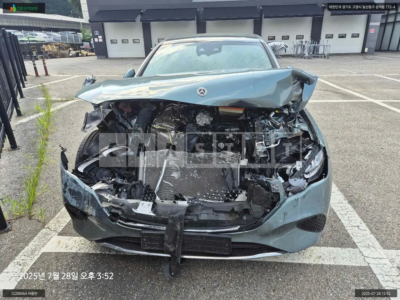 Photo 2 of 15: 2025 Mercedes-Benz E 200 Avantgarde, VIN W1KLF5AB2SA123603 — Korean insurance auction