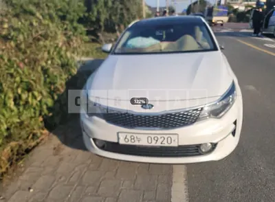 Photo 1 of 6: 2016 Kia K5, VIN KNAGX411BGA007421 — Korean insurance auction