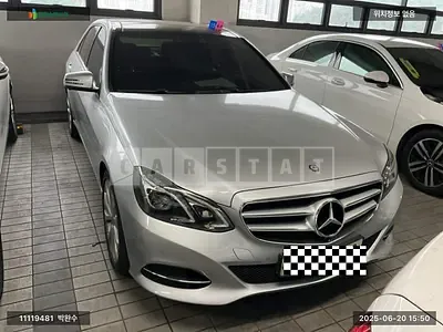Photo 1 of 13: 2015 Mercedes-Benz E250 BlueTec 4Matic, VIN WDDHF9HB1FB117584 — Korean insurance auction