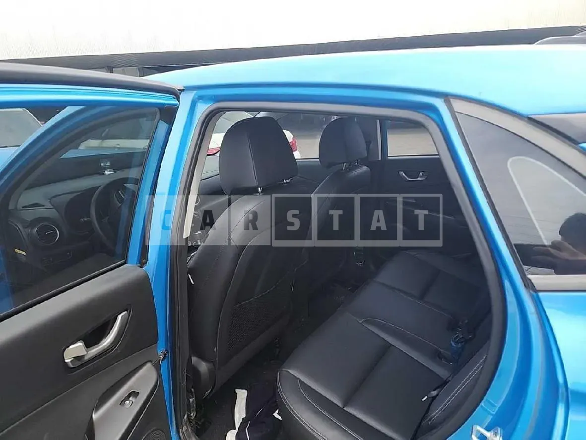 Photo 2 of 14: 2017 Hyundai Kona 1.6 Diesel, VIN KMHK3816GJU002842 — Korean insurance auction