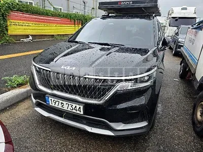 Photo 1 of 22: 2022 Kia Carnival — Korean insurance auction
