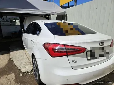 Photo 1 of 17: 2015 Kia Kz 1.SH — Korean insurance auction