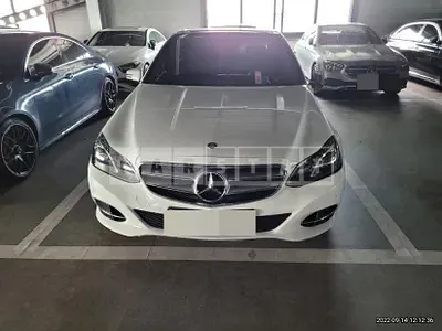 Photo 1 of 13: 2014 Mercedes-Benz E250 CDI 4Matic — Korean insurance auction