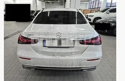 Photo 1 of 11: 2022 Mercedes-Benz E250 — Korean insurance auction