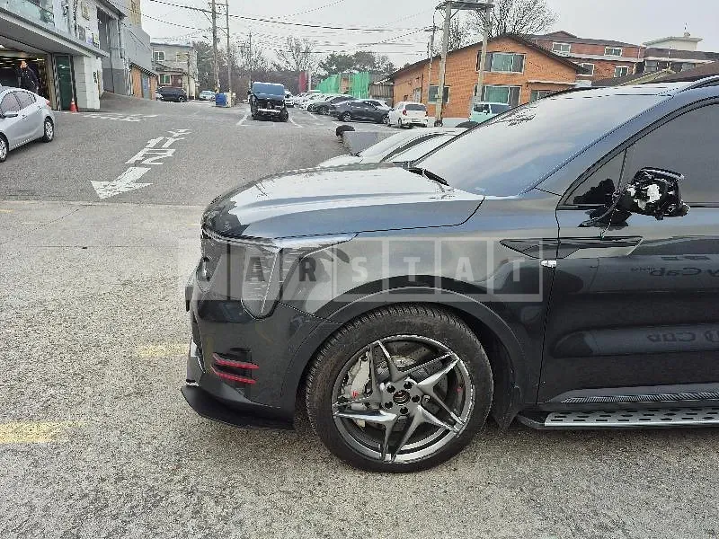 Photo 2 of 48: 2023 Kia Sorento, VIN KNARH81FHRA251854 — Korean insurance auction