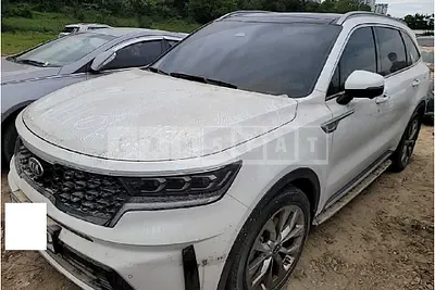 Photo 1 of 5: 2021 Kia Sorento, VIN KNARK81BGMA031614 — Korean insurance auction