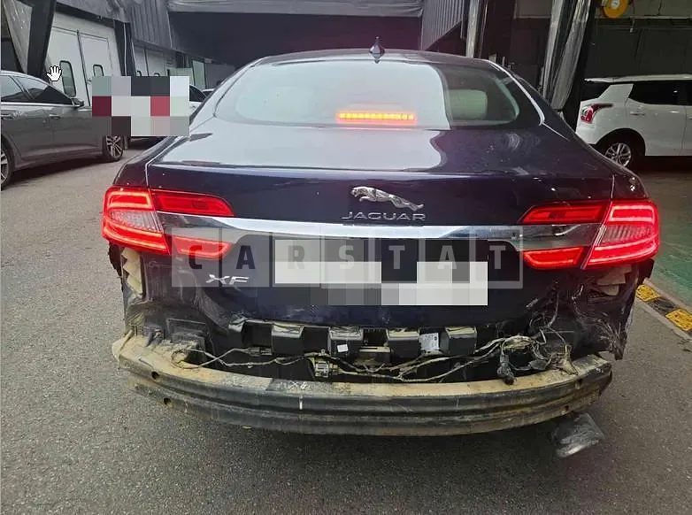 Photo 2 of 37: 2015 Jaguar XF 2.2d, VIN SAJAA06J7FDU58686 — Korean insurance auction