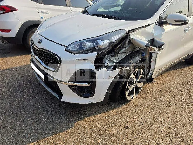 Photo 2 of 23: 2021 Kia Sportage, VIN KNAPL812GNK984737 — Korean insurance auction