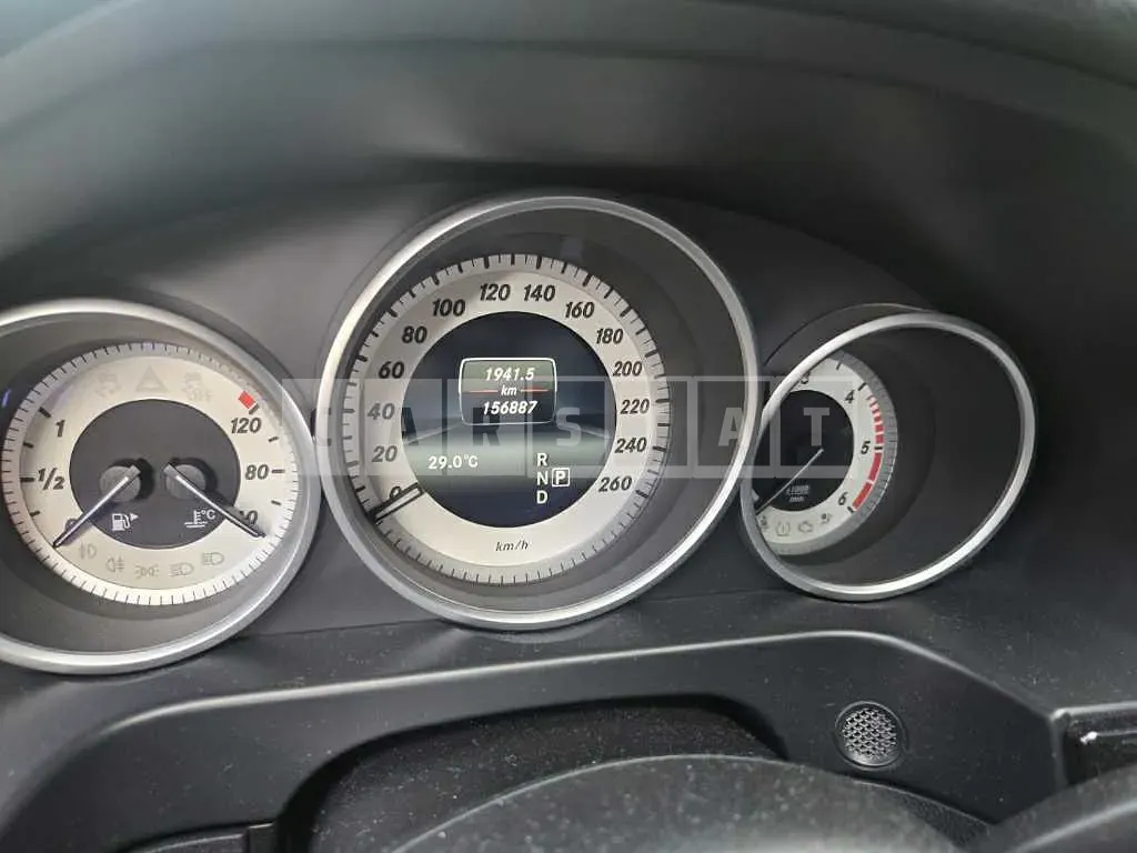 Photo 2 of 16: 2015 Mercedes-Benz E220 BlueTec — Korean insurance auction