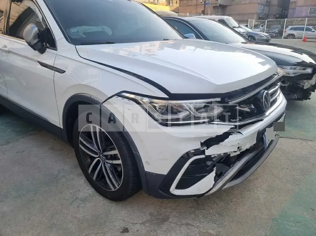 Photo 2 of 30: 2023 Volkswagen Tiguan All Space — Korean insurance auction