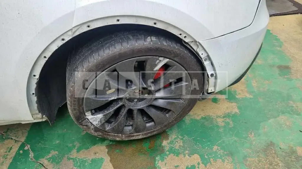Photo 2 of 8: 2021 Tesla Model Y Performance — Korean insurance auction