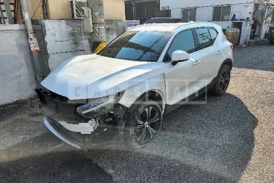 Photo 1 of 6: 2021 Volvo XC40 B4 AWD, VIN YV1XZK92CM2599013 — Korean insurance auction