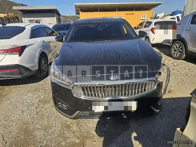 Photo 1 of 8: 2016 Kia K7 — Korean insurance auction