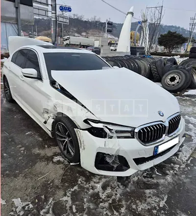 Photo 1 of 14: 2022 BMW 520i, VIN WBA11BH08NWX63239 — Korean insurance auction