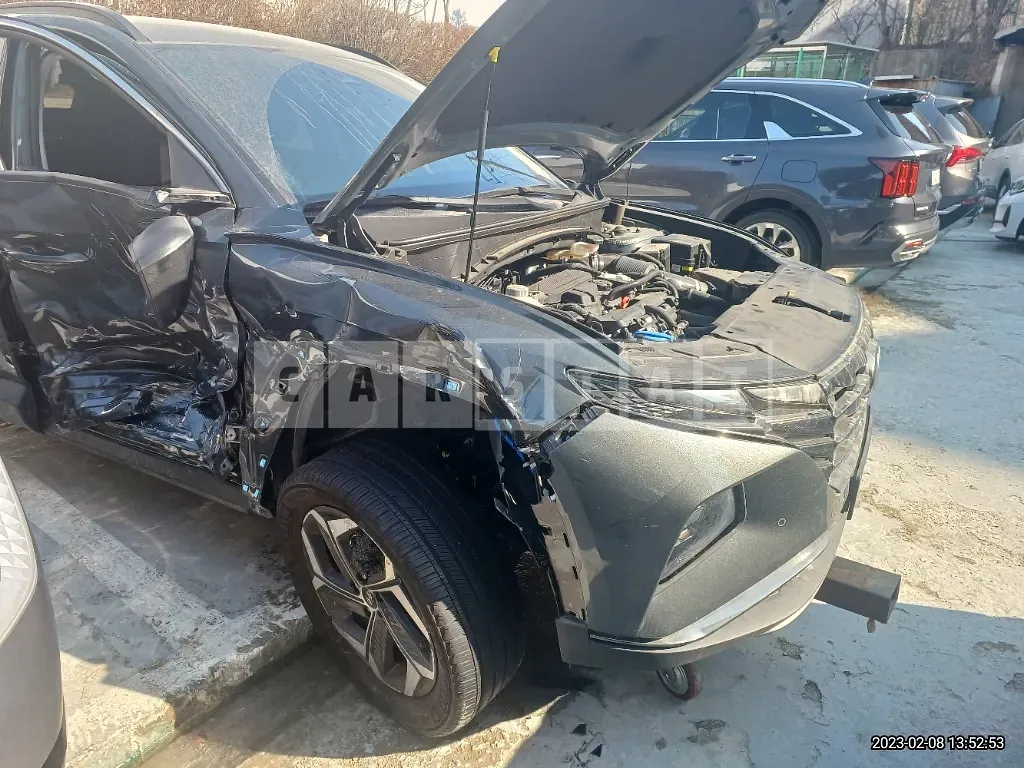 Photo 2 of 50: 2022 Hyundai Tucson, VIN KMHJE81BGNU103756 — Korean insurance auction