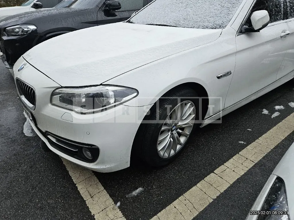 Photo 2 of 29: 2015 BMW 520d xDrive — Korean insurance auction