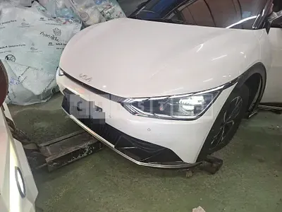 Photo 1 of 20: 2022 Kia EV6 Long Range — Korean insurance auction