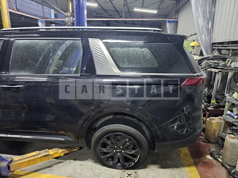 Photo 2 of 19: 2023 Kia Carnival 2.2 — Korean insurance auction