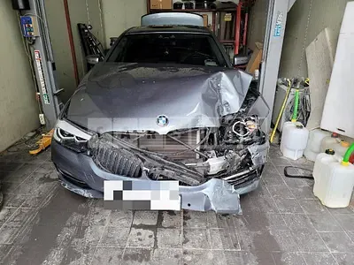 Photo 1 of 15: 2019 BMW 520i Luxury — Korean insurance auction