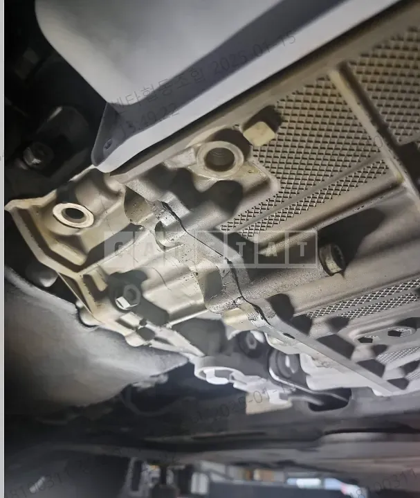Photo 2 of 3: 2020 Volkswagen Mission Tiguan Mission, VIN WVGZZZ5NZLW842724 — Korean insurance auction
