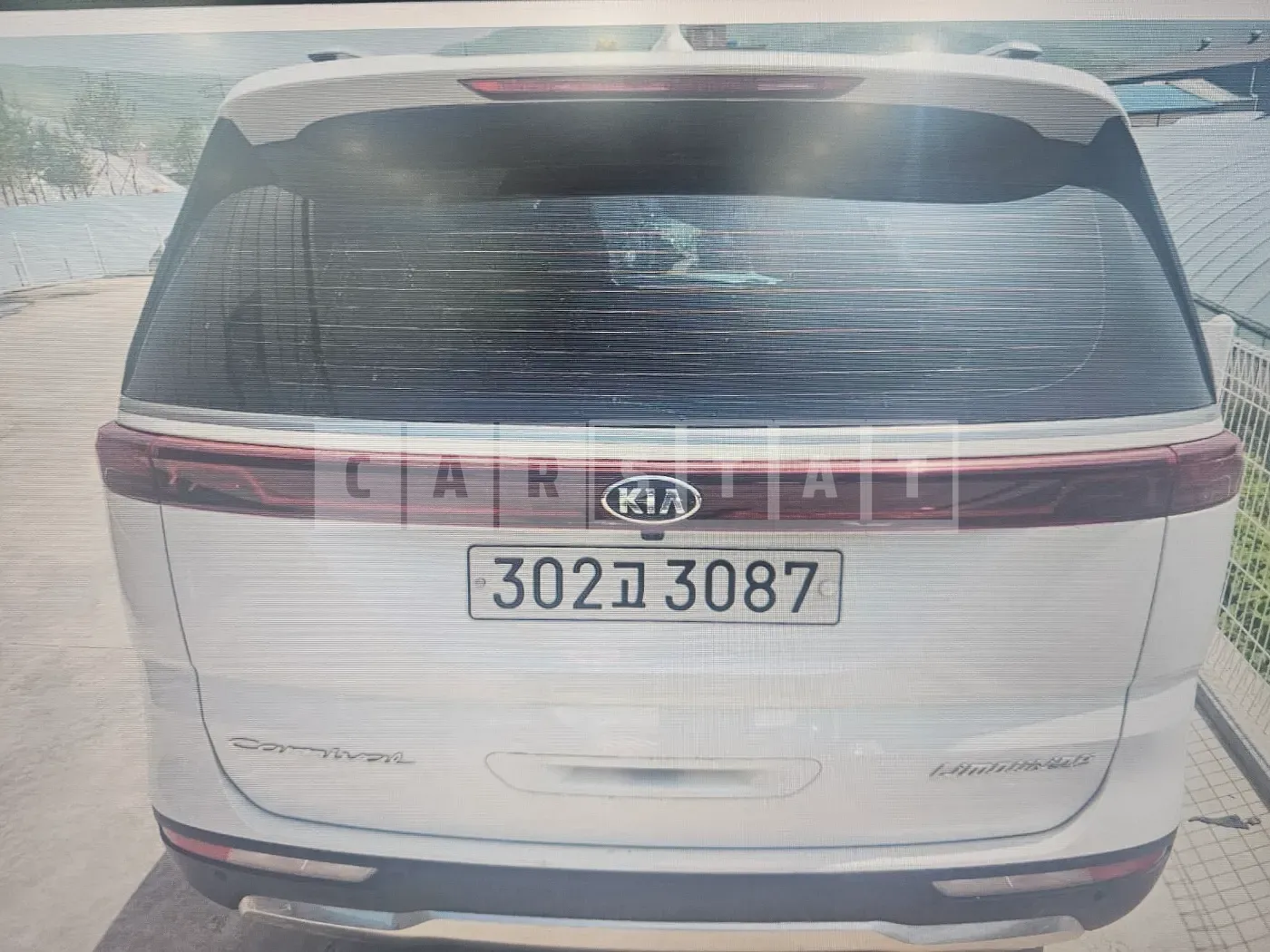 Photo 2 of 6: 2021 Kia Carnival Limousine — Korean insurance auction