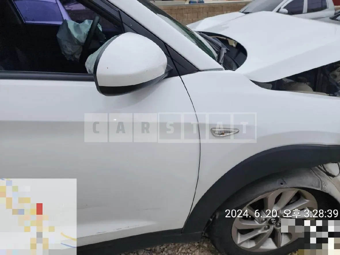 Photo 2 of 7: 2015 Hyundai Tucson — Korean insurance auction
