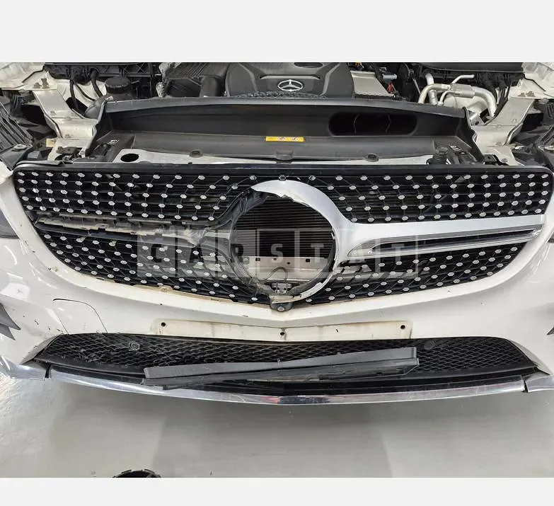 Photo 2 of 31: 2019 Mercedes-Benz GLC300 4Matic Coupe — Korean insurance auction