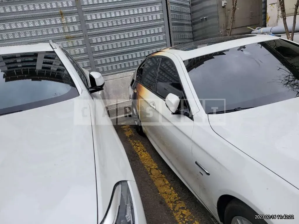 Photo 2 of 14: 2016 BMW 528i, VIN WBA5A5103GG603053 — Korean insurance auction