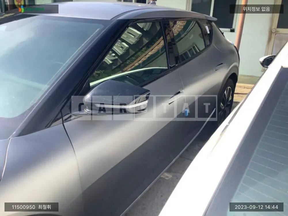 Photo 2 of 18: 2022 Kia EV6, VIN KNAC281AFNA024932 — Korean insurance auction