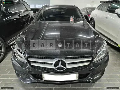 Photo 1 of 19: 2018 Mercedes-Benz C200 d, VIN WDDWF3HBXJR337004 — Korean insurance auction