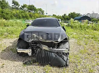 Photo 1 of 13: 2020 Mercedes-Benz E220 d 4Matic — Korean insurance auction