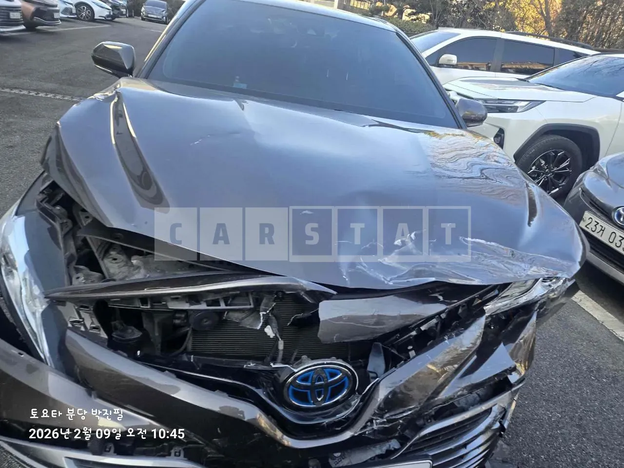 Photo 2 of 48: 2019 Toyota Camry Hybrid, VIN JTNB21HK6K3043852 — Korean insurance auction