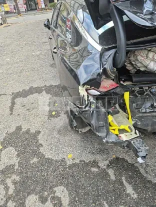 Photo 2 of 17: 2020 Kia K5 — Korean insurance auction