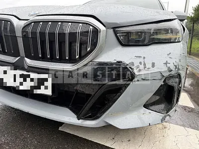 Photo 1 of 13: 2026 BMW 530i xDrive — Korean insurance auction