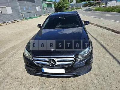 Photo 1 of 9: 2017 Mercedes-Benz E220d, VIN WDDZF0EB3HA096816 — Korean insurance auction
