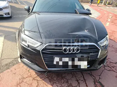 Photo 1 of 7: 2018 Audi A3 40 TFSI, VIN WAUZZZ8V1J1089913 — Korean insurance auction