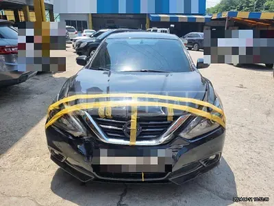 Photo 1 of 14: 2018 Nissan Altima 2.5 — Korean insurance auction