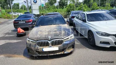 Photo 1 of 9: 2023 BMW 520i, VIN WBA11BH02PWY07254 — Korean insurance auction