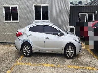 Photo 1 of 12: 2015 Kia Kz — Korean insurance auction
