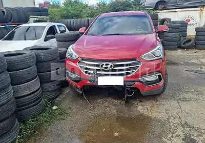 Photo 1 of 26: 2016 Hyundai Santa Fe, VIN KMHSU81UBGU634200 — Korean insurance auction